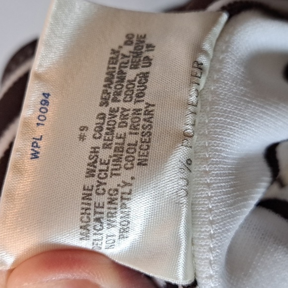 Vintage Frank-Lee of California Yellow & Brown Strip Knit Top W/Pointed Collar - Picture 6 of 6